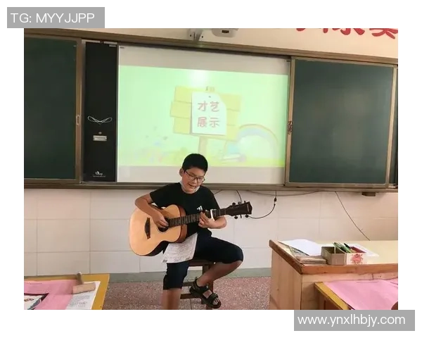 日本中二足球明星的成长之路与梦想追逐的精彩故事